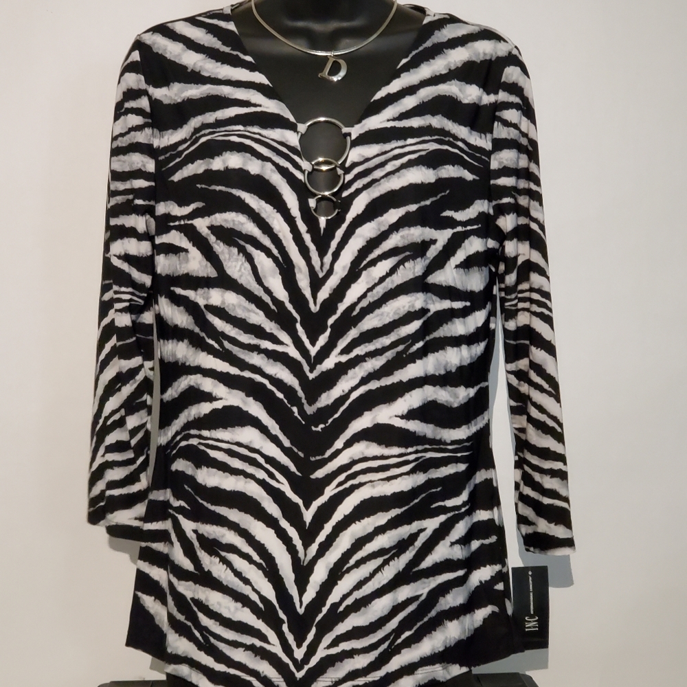 NWT INC Zebra Tunic Small Black White Silver Gray International Concepts